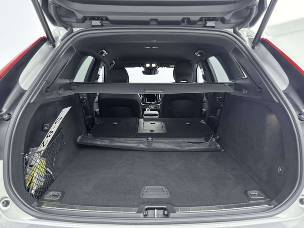 Volvo XC60 B5 184 kW image number 24