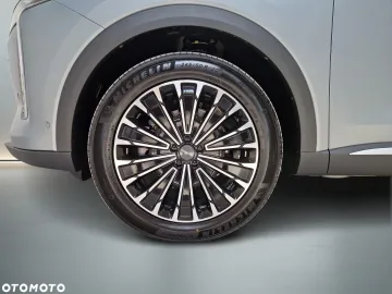 Car image 40