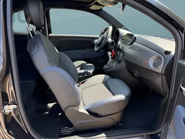 Car image 14