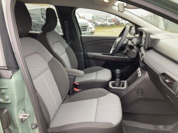 Car image 11