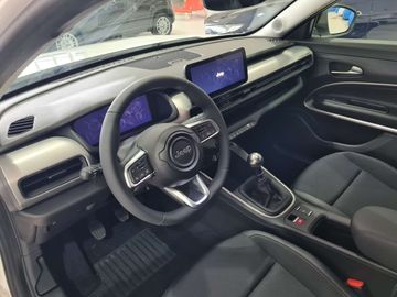 Car image 11