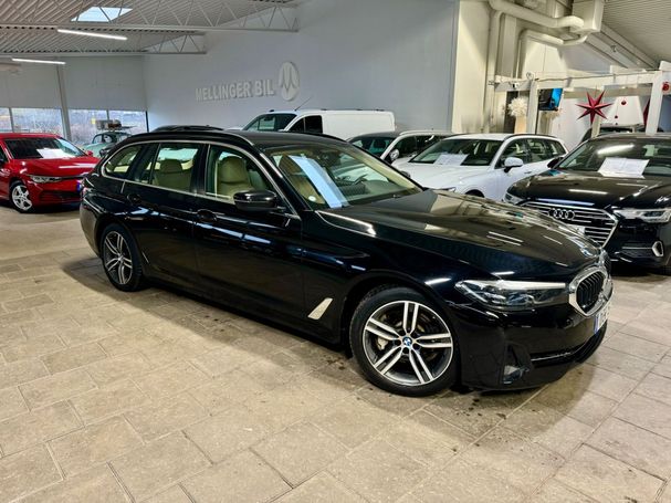 BMW 530 Touring 216 kW image number 2