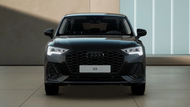 Audi Q3 35 TFSI S tronic S-line Sportback 110 kW image number 2