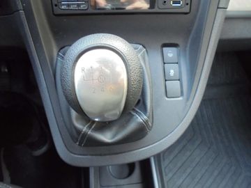 Car image 22