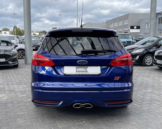 Ford Focus 2.0 EcoBoost ST 184 kW image number 4