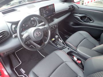 Car image 9