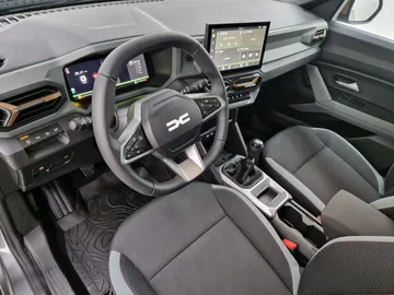 Car image 43