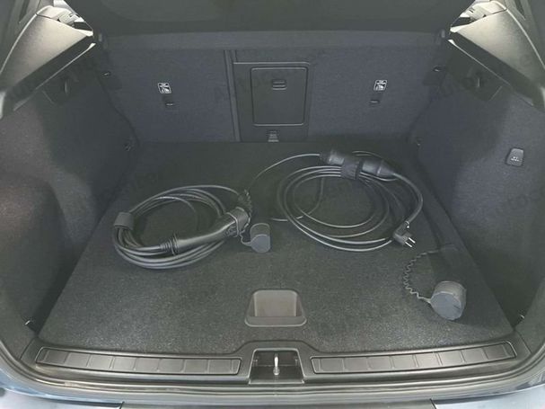 Volvo XC40 Recharge Plug-in Hybrid T4 Inscription Expression 155 kW image number 13