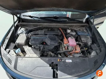 Car image 29