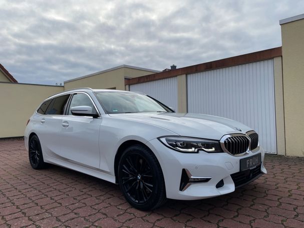 BMW 330d Touring 195 kW image number 2