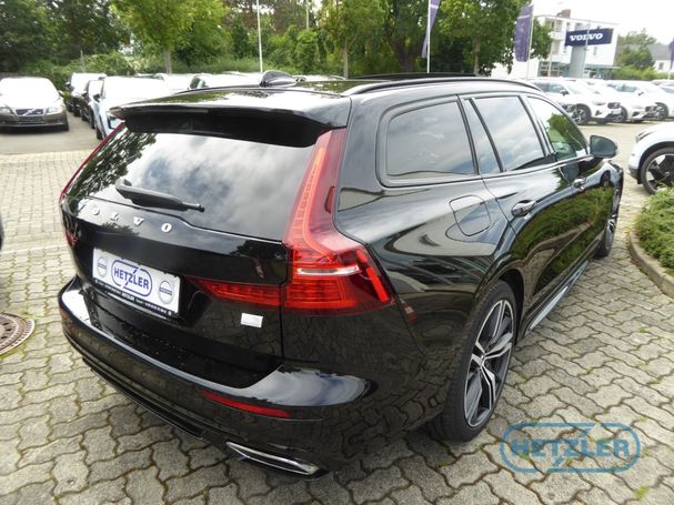 Volvo V60 T6 R AWD Recharge 251 kW image number 3