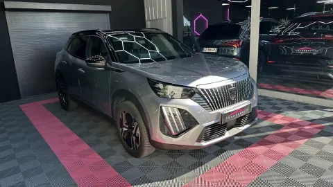 Car image 2