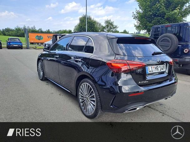 Mercedes-Benz A 250 e 160 kW image number 5