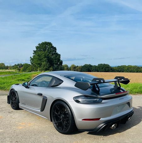 Porsche Cayman GT4 RS Weissach 368 kW image number 3