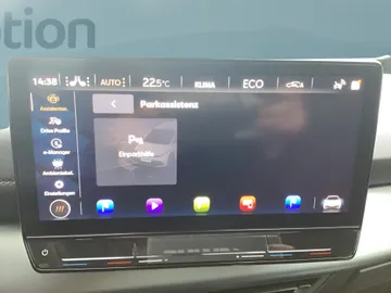 Car image 29