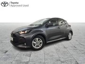 Car image 12