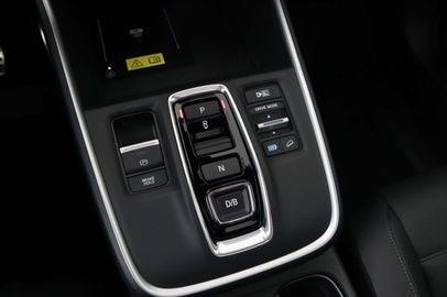 Car image 36