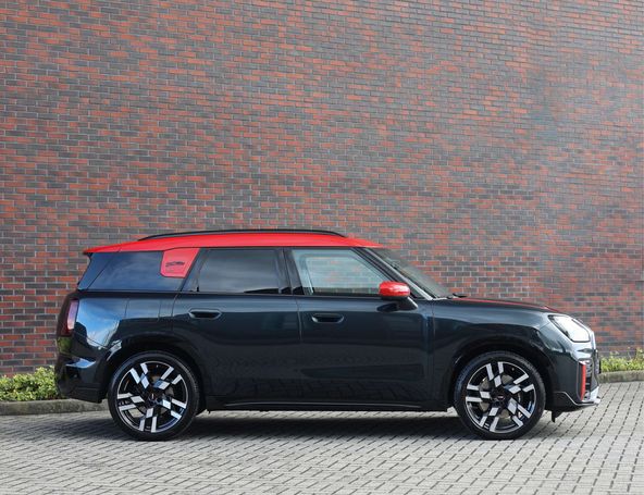 Mini Countryman S JCW ALL4 160 kW image number 24