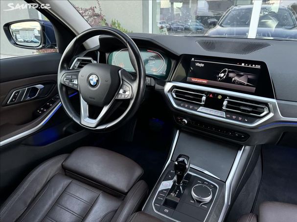 BMW 320d Touring xDrive 140 kW image number 37