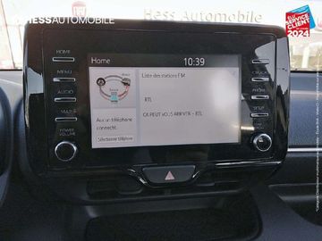 Car image 11