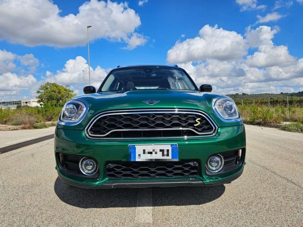 Mini Cooper SE Countryman ALL4 165 kW image number 2