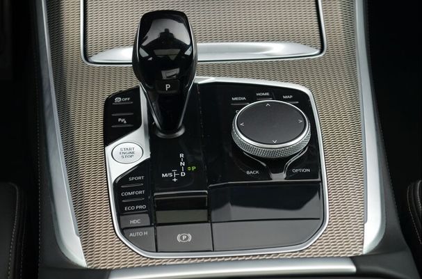 BMW X5 xDrive30d 210 kW image number 13