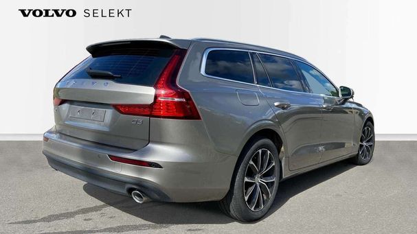 Volvo V60 D3 Geartronic Momentum 110 kW image number 8