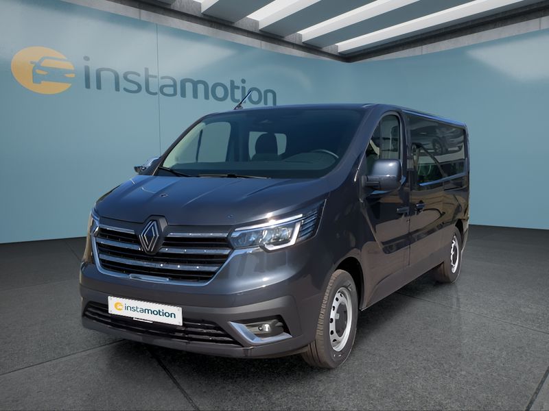Renault Trafic DoKa dCi