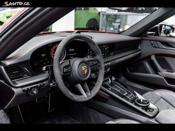 Porsche 992 Carrera 4 GTS Cabrio 353 kW image number 5