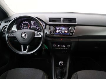 Car image 26