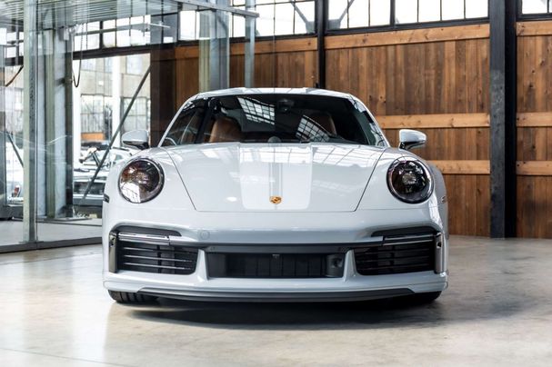 Porsche 992 Sport Classic 405 kW image number 2