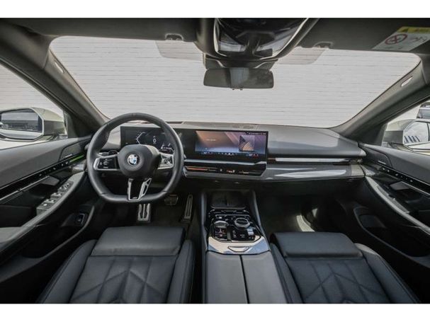 BMW 520i 140 kW image number 6