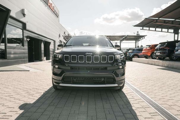 Jeep Compass Limited 96 kW image number 8