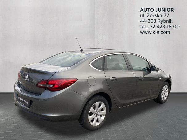 Opel Astra 103 kW image number 2