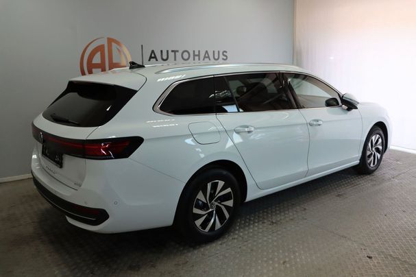 Volkswagen Passat Variant 1.5 eTSI DSG 110 kW image number 3