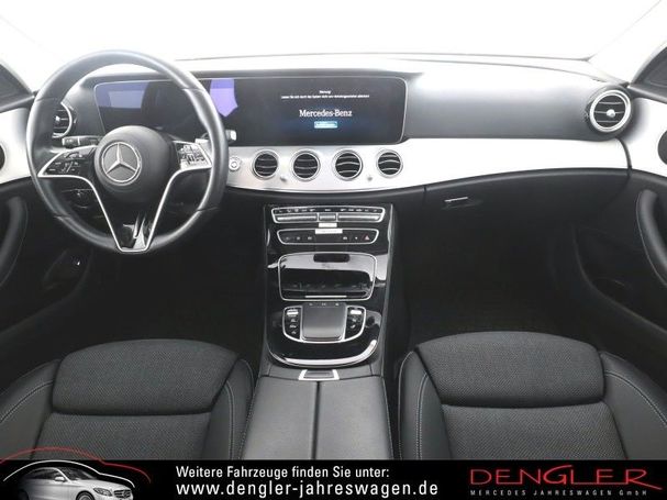 Mercedes-Benz E 220 d T Avantgarde 143 kW image number 3