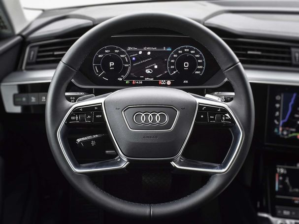 Audi Q8 50 quattro e-tron Sportback 250 kW image number 26