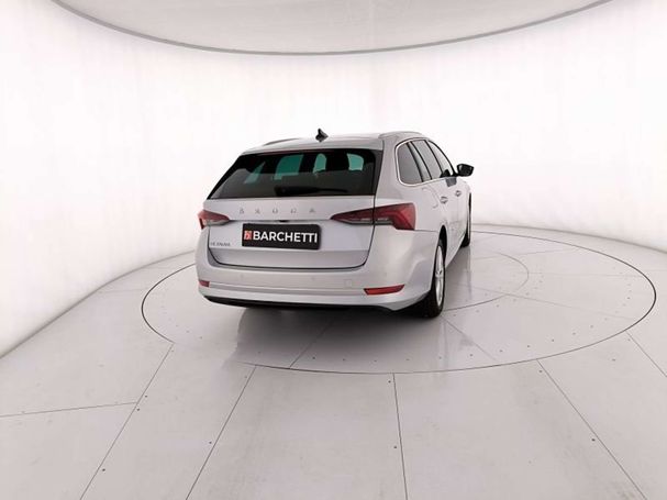 Skoda Octavia 2.0 TDI DSG Style 110 kW image number 2