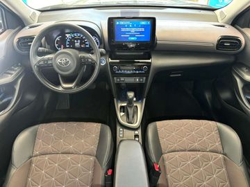 Car image 10