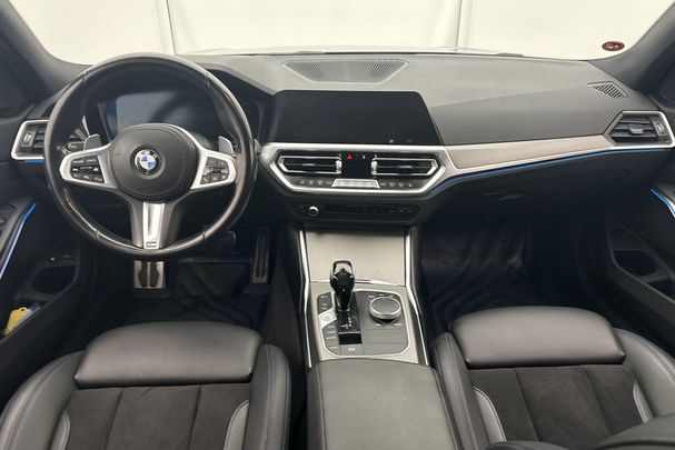 BMW 330e Touring M Sport xDrive 216 kW image number 12