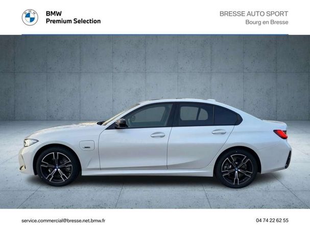 BMW 330 M Sport xDrive 137 kW image number 5