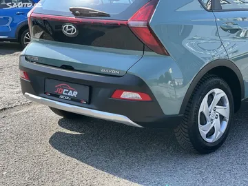 Car image 40