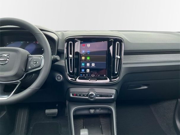 Volvo XC40 B3 Plus Dark 120 kW image number 12