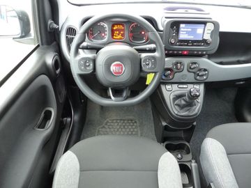 Car image 9