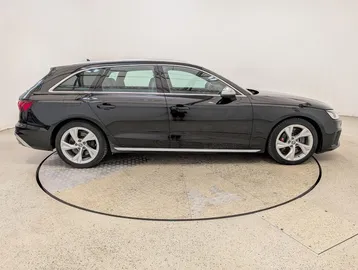 Car image 39