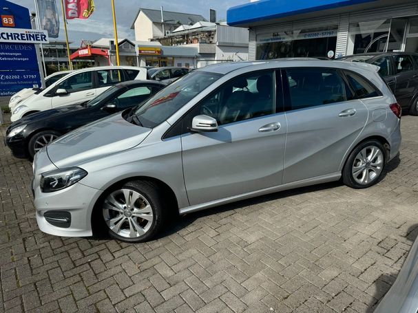 Mercedes-Benz B 180 90 kW image number 2