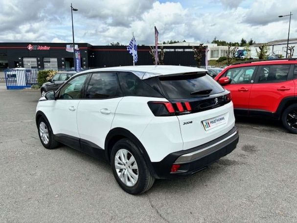 Peugeot 3008 PureTech 130 Active 96 kW image number 3