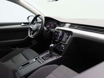 Car image 36