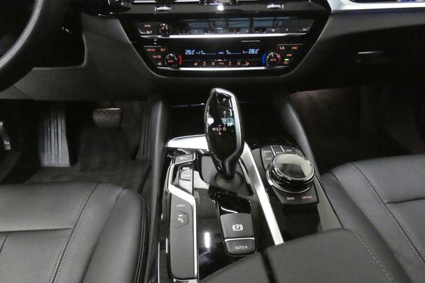 BMW 530i 185 kW image number 14