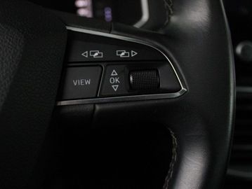 Car image 38